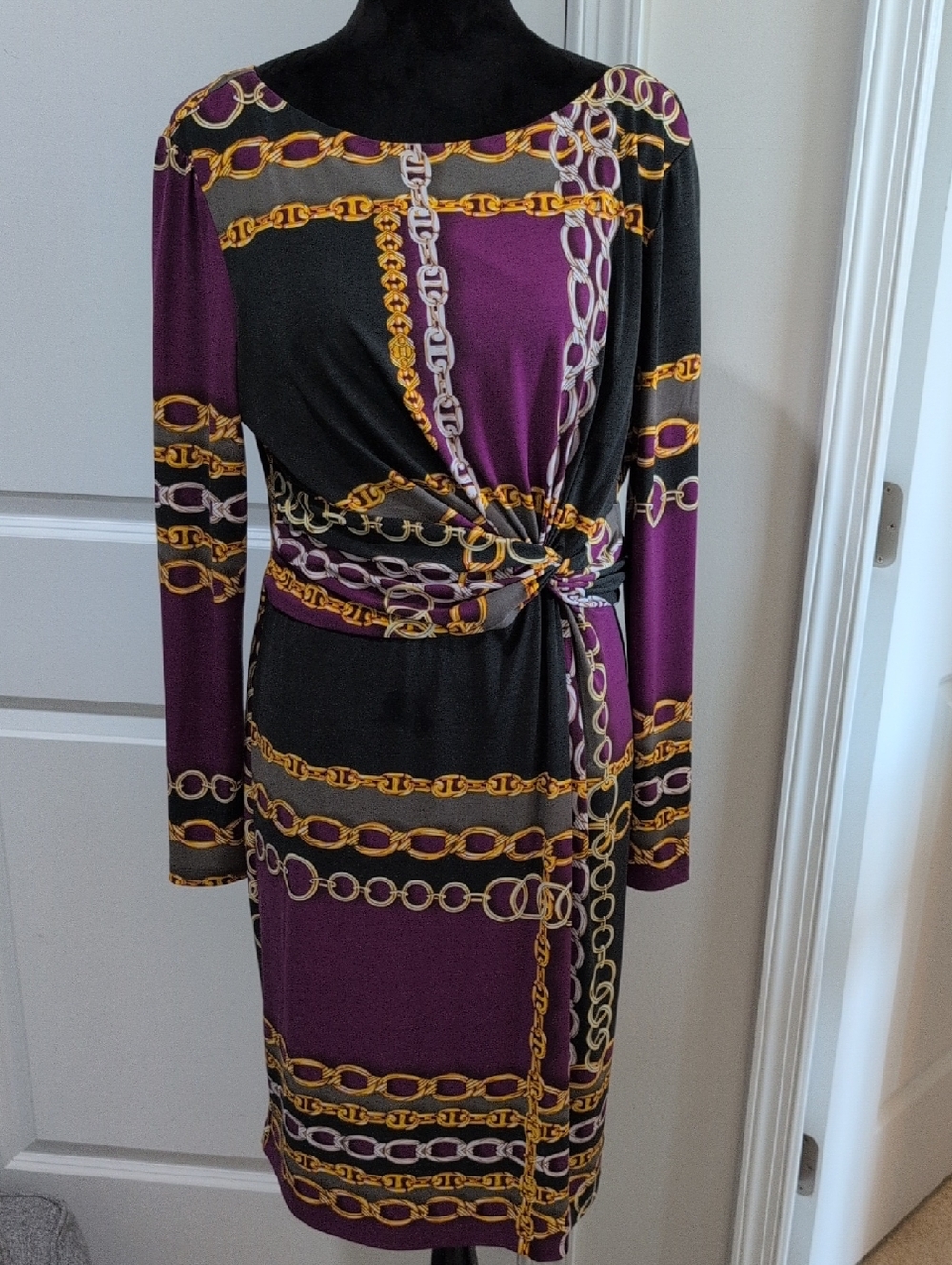 Muse Purple and Black Chain-Print Twist Front Dress